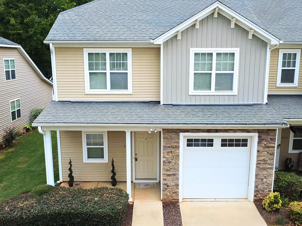 2541 Spring Oaks Way