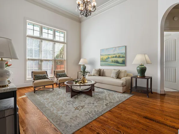 100 Kilkerran Ln, Pelham, AL 35124