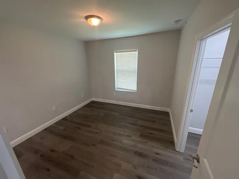 2261 Florida Dr #A — Photo 8