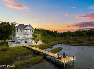 234 Shell Dr, Sneads Ferry, NC 28460