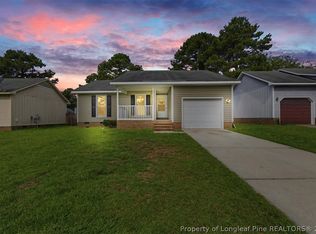 1414 Rougemart Dr, Fayetteville, NC 28304