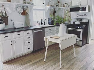 11 Downey St, Plymouth, MA 02360