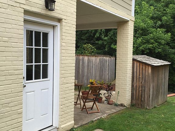 Private entrance