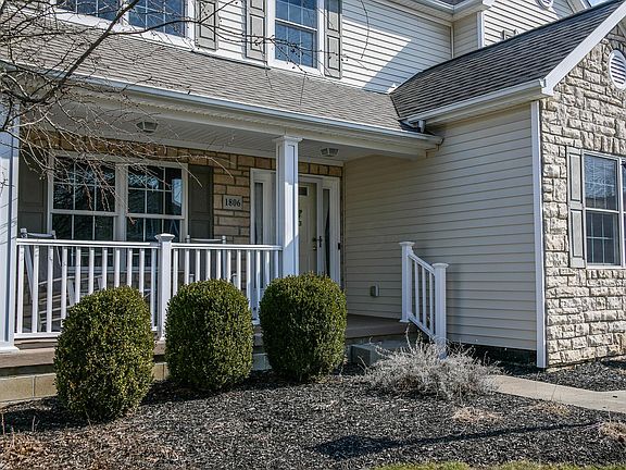2nd image of 1806 Chiprock Dr