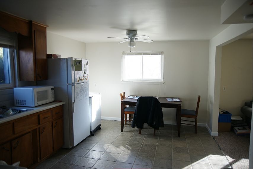 2nd image of 711 Pinnacle Rd