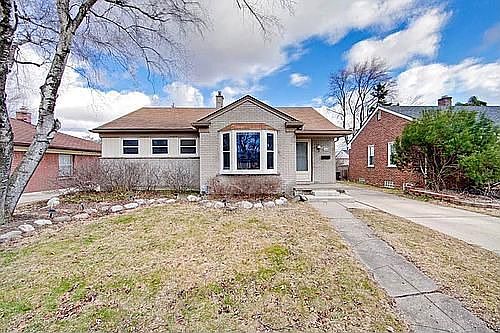 1st image of 28510 N Clements Cir