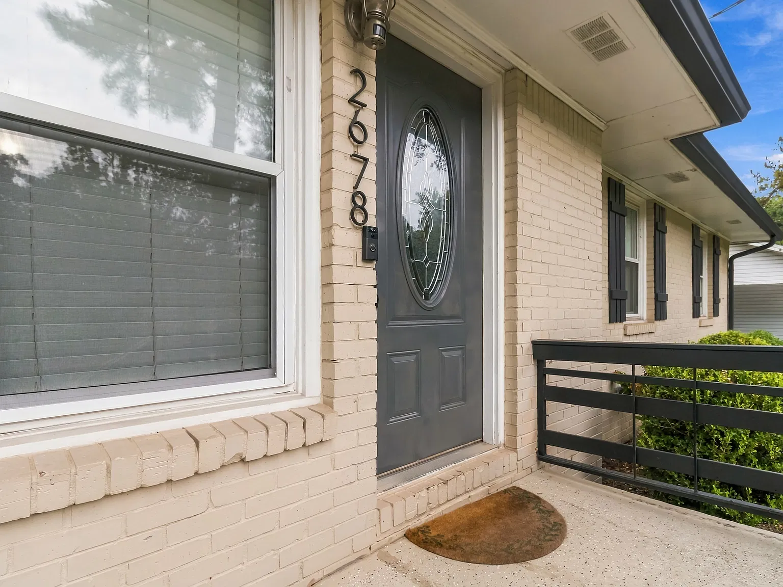 4 bed, 1468 sqft, $2,950 — Photo 4
