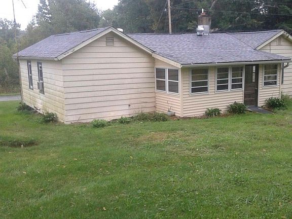 3rd image of 5925 Hudson Dr