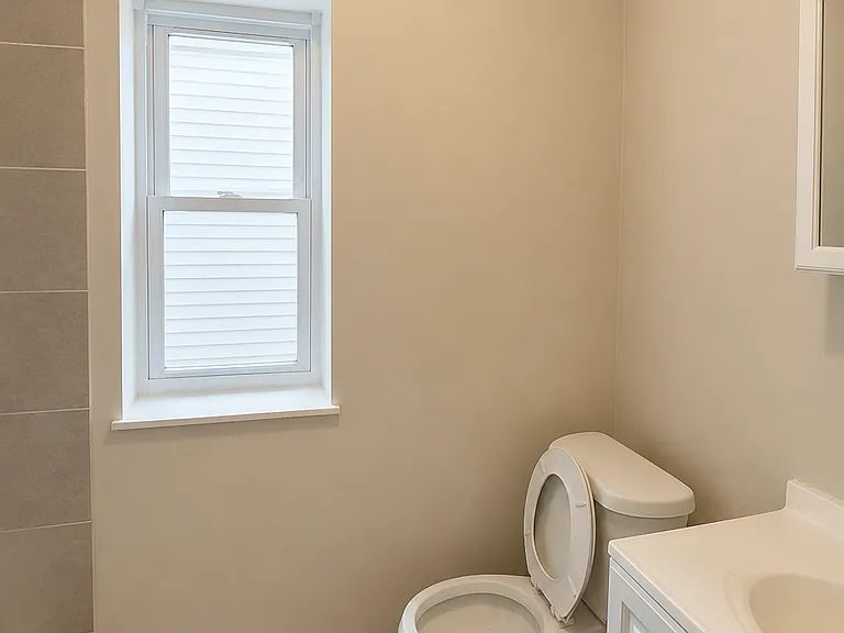 6041 Vine St #2 — Photo 14