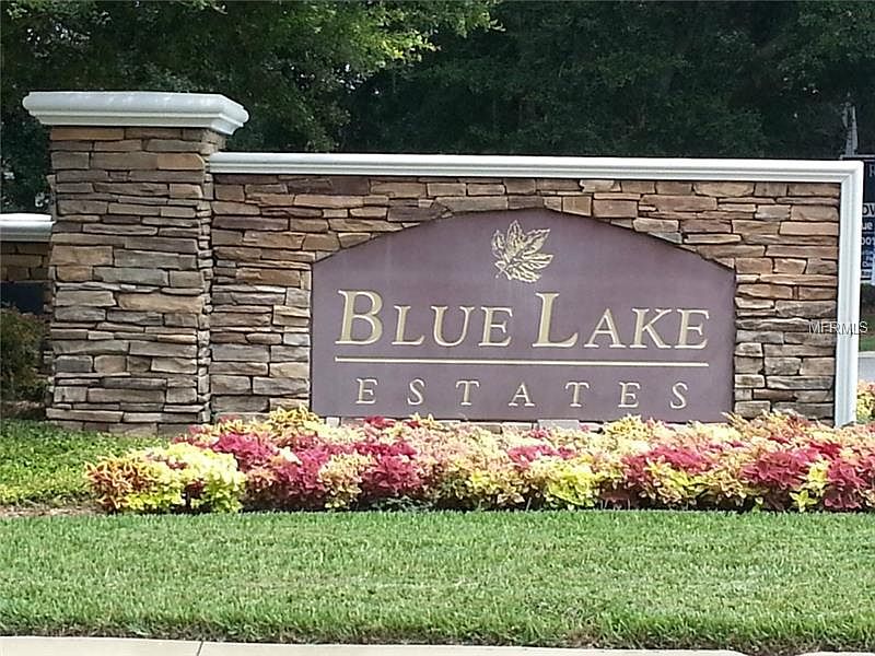 2nd image of 519 Blue Water Edge Dr
