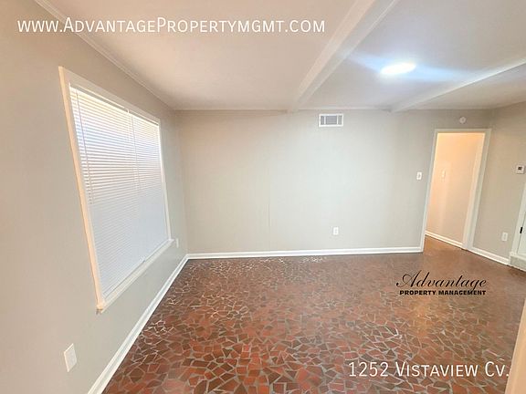 5th image of 1252 Vistaview Cv
