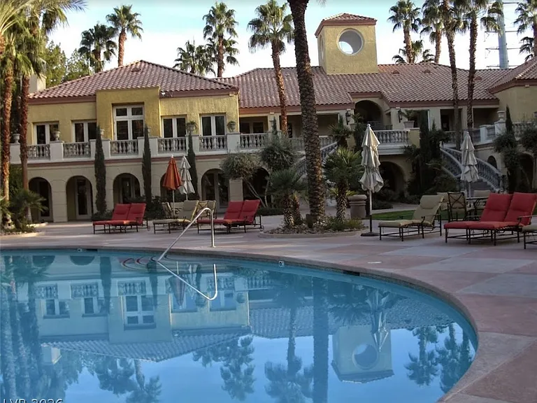 210 E Flamingo Rd #137 — Photo 31