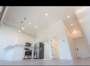 415 W North Ave, Chicago, IL 60610