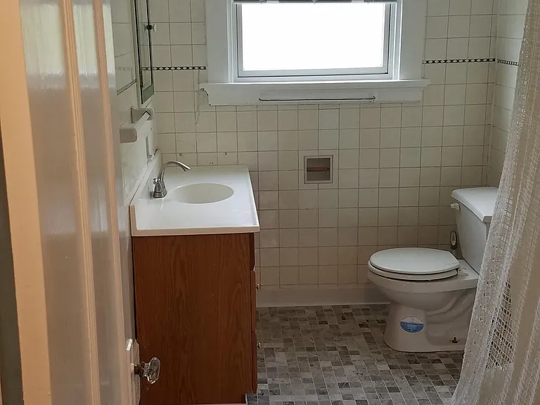 370 Probasco St #1 — Photo 3