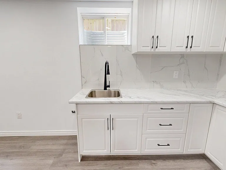 3252 Meadowgate Blvd #LOWER — Photo 22