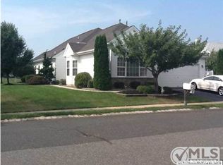 17 Eleanor Rd, Manchester, NJ 08759