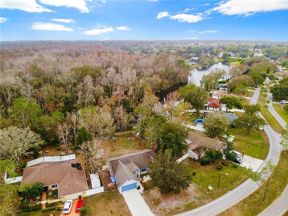 1st image of 4548 Parkway Blvd