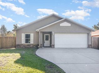 5940 Stamford St, Mims, FL 32754