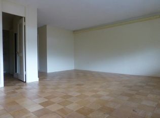 201 Monmouth St #8, Brookline, MA 02446