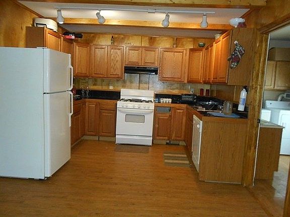 2nd image of 12587 Jerome St