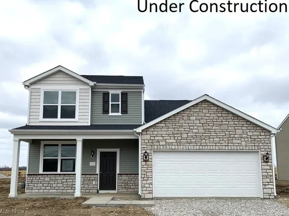 6601 Woods Ct, Hebron, OH 43025