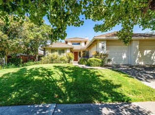 195 Silverado Springs Dr, Napa, CA 94558