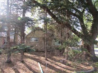 228 W Frontage Rd, Northfield, IL 60093