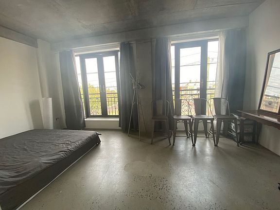 4th image of 87 Wolcott St #3A