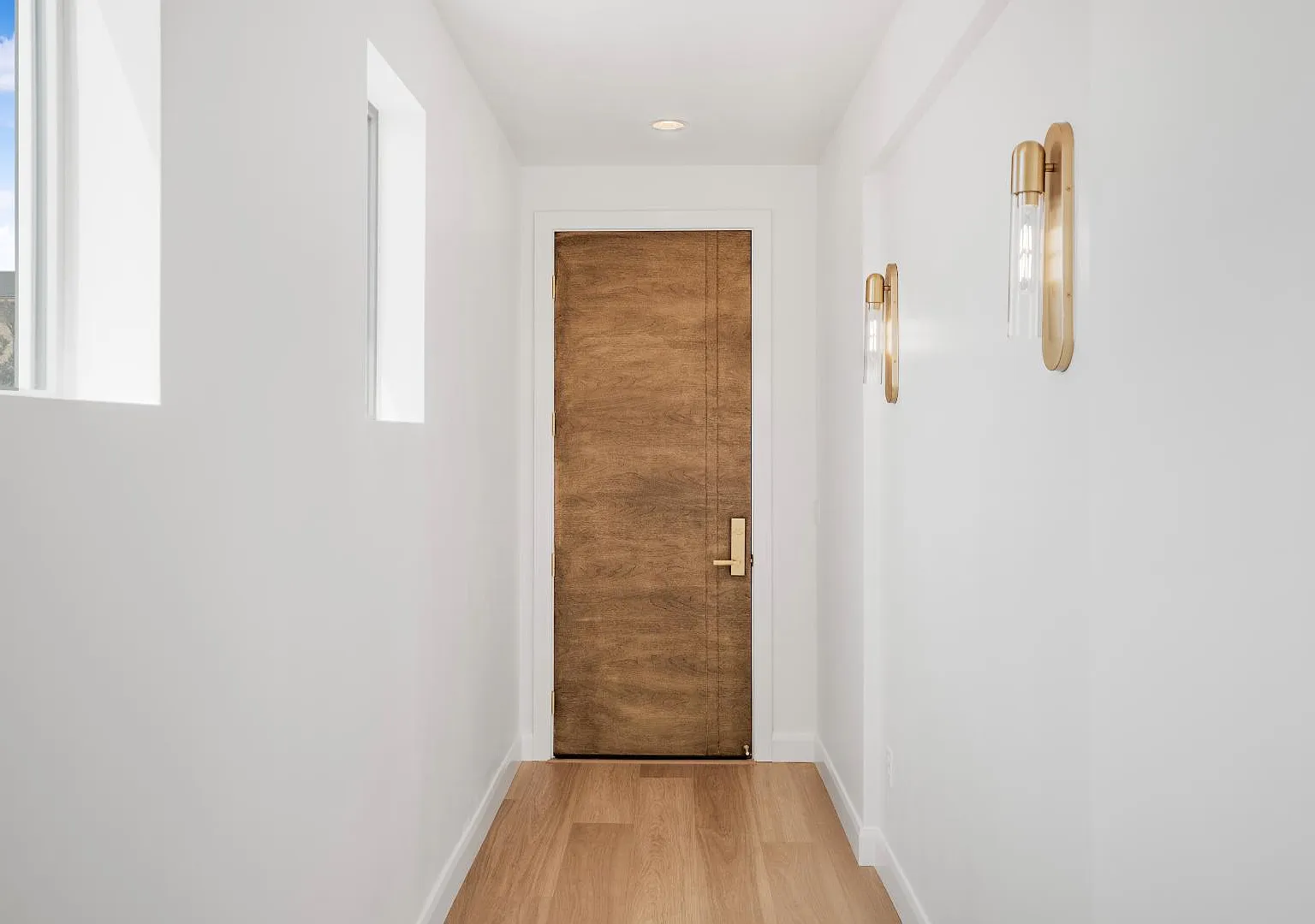 953 N Manen St - 953 N Manen Street — Photo 3