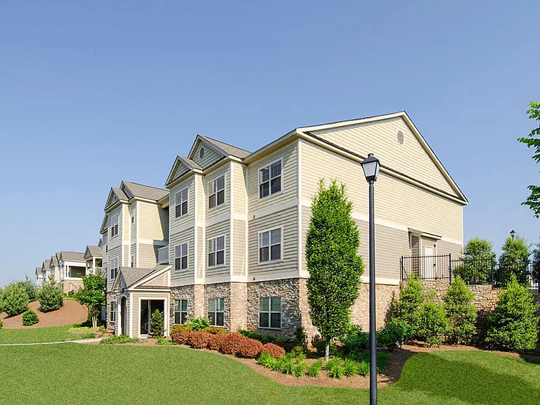 Greystone Summit Knoxville — Photo 13