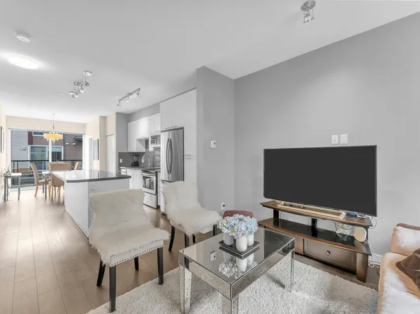 2228 162nd St #114, Surrey, BC V3Z 6P4