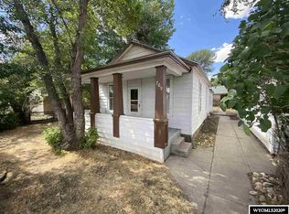709 W Front St, Rawlins, WY 82301