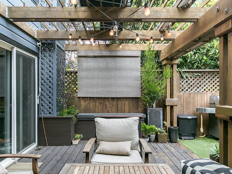 1243 De Haro St — Photo 9