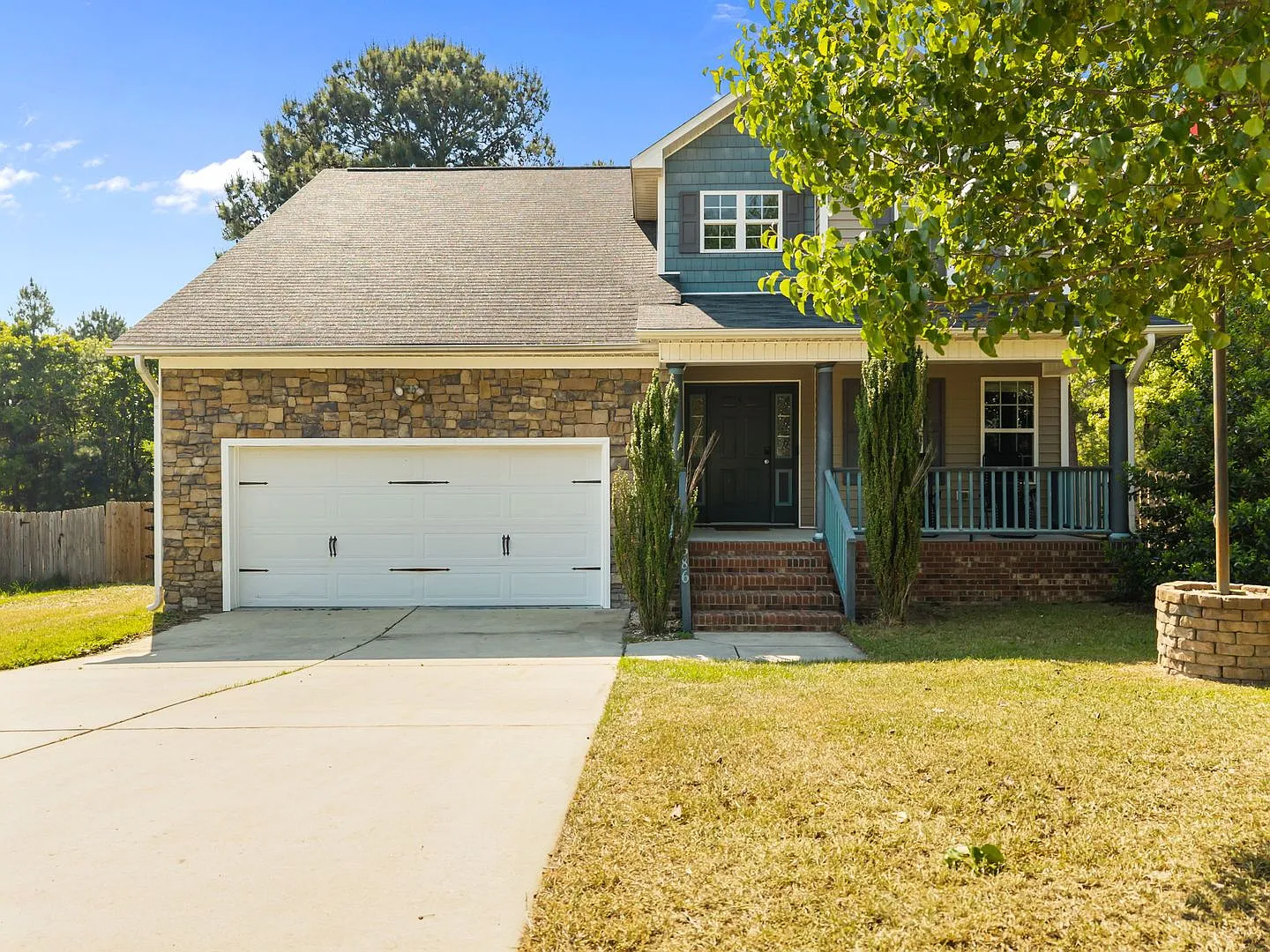 Colonial Hills Hideaway - Fully Furnished Month to Month/Short Term Rental! — Photo 1