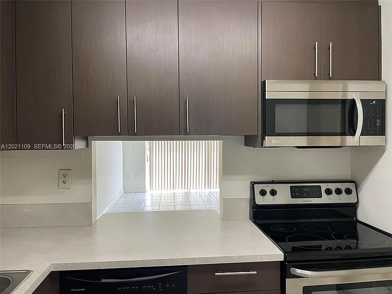 4920 NW 79th Ave #212 — Photo 5