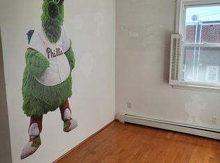 1716 Danforth St, Philadelphia, PA 19152