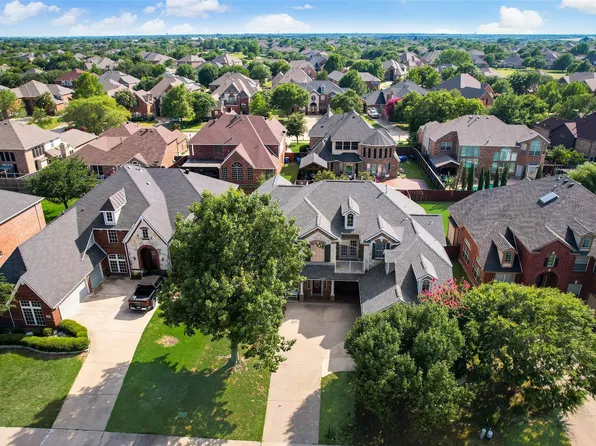 9709 Pinehurst Dr, Rowlett, TX 75089