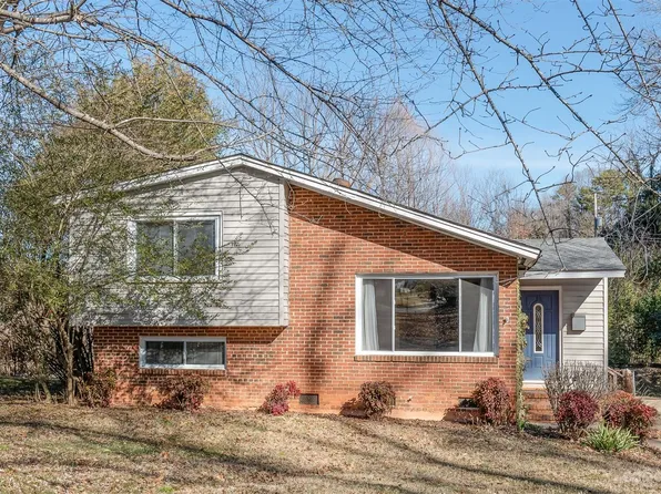 501 Kenlough Dr, Charlotte, NC 28209