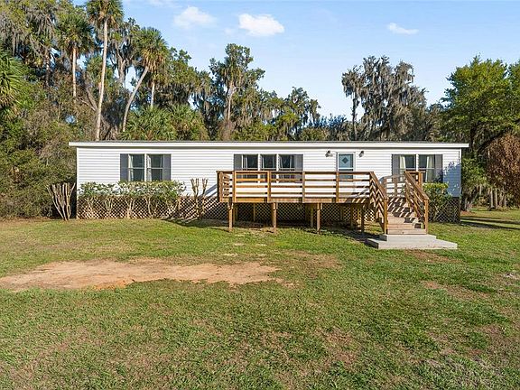 4th image of 38805 Emeralda Island Rd