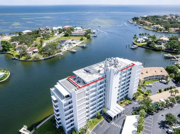 1365 Snell Isle Blvd NE APT 9A, Saint Petersburg, FL 33704