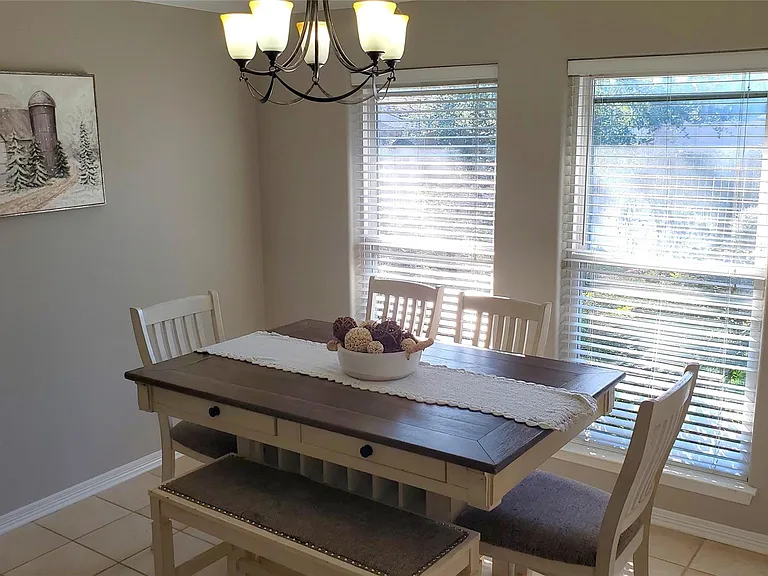 5106 Misty Ln — Photo 9