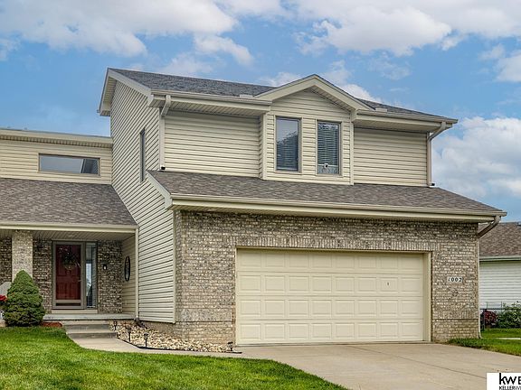 2nd image of 1002 Shoal Pointe Dr
