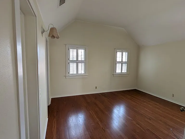 76 Marine St — Photo 36