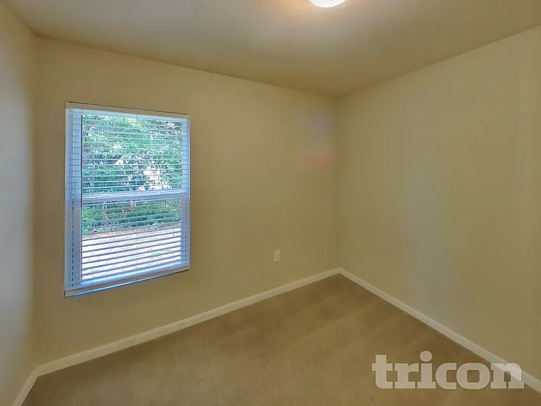2491 Stanton Ave — Photo 9