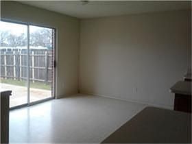 5th image of 7300 Lighthouse Rd