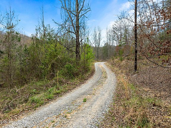 4th image of Geisz Way