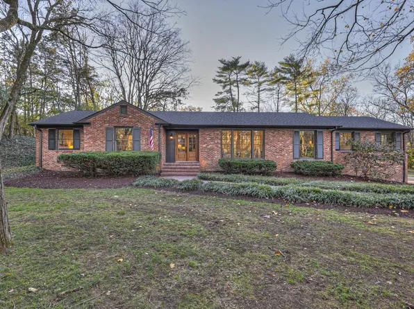 1917 Kingsbury Dr, Nashville, TN 37215