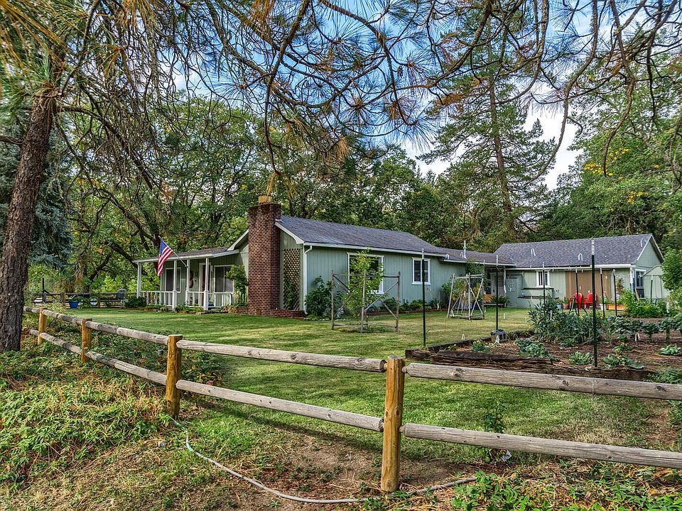 1st image of 28 Galls Creek Rd