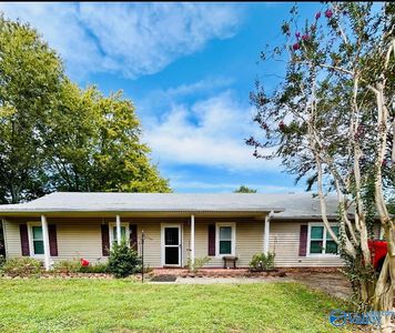 21899 Jd Adams Dr, Elkmont, AL, 35620