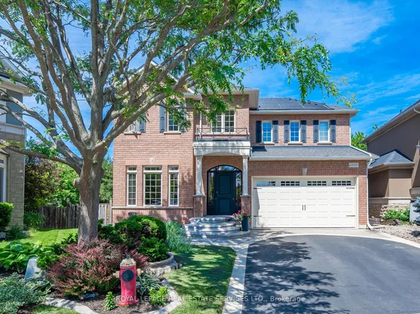 2276 Blackbird Ct, Oakville, ON L6M 5E6